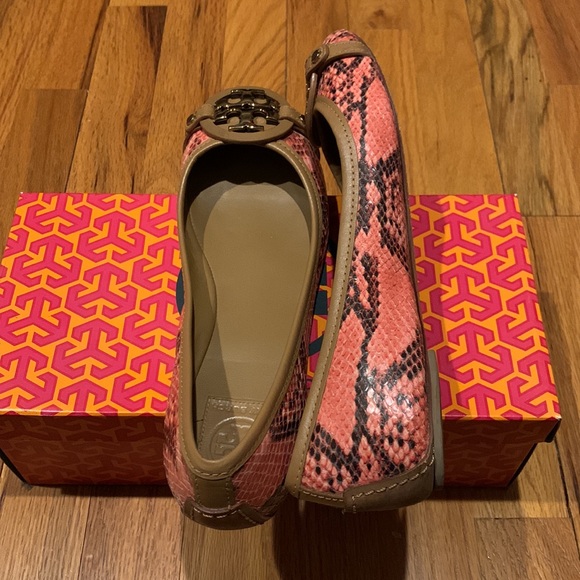 Tory Burch Python print ballet flat in size 8.5 - Picture 3 of 7